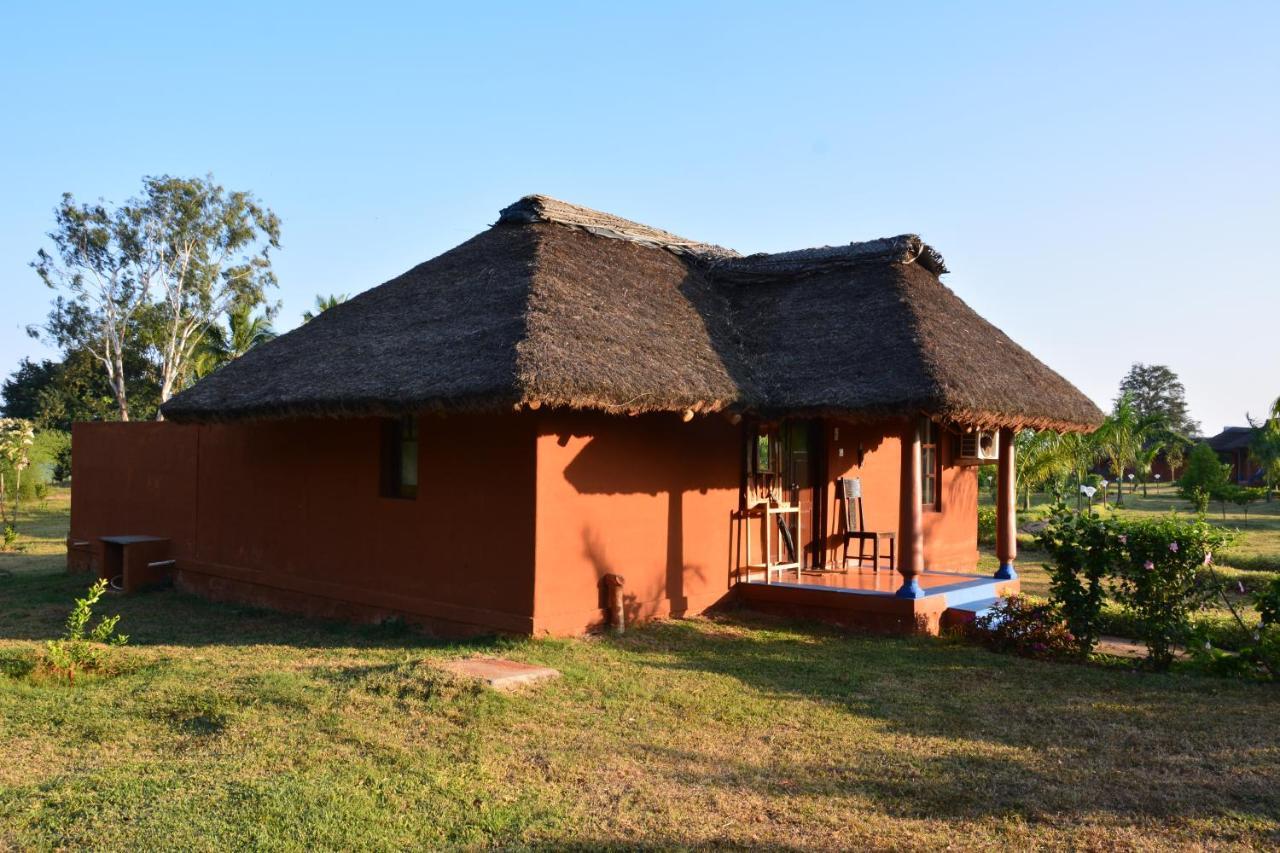 Red Earth Kabini Begūr Exterior foto